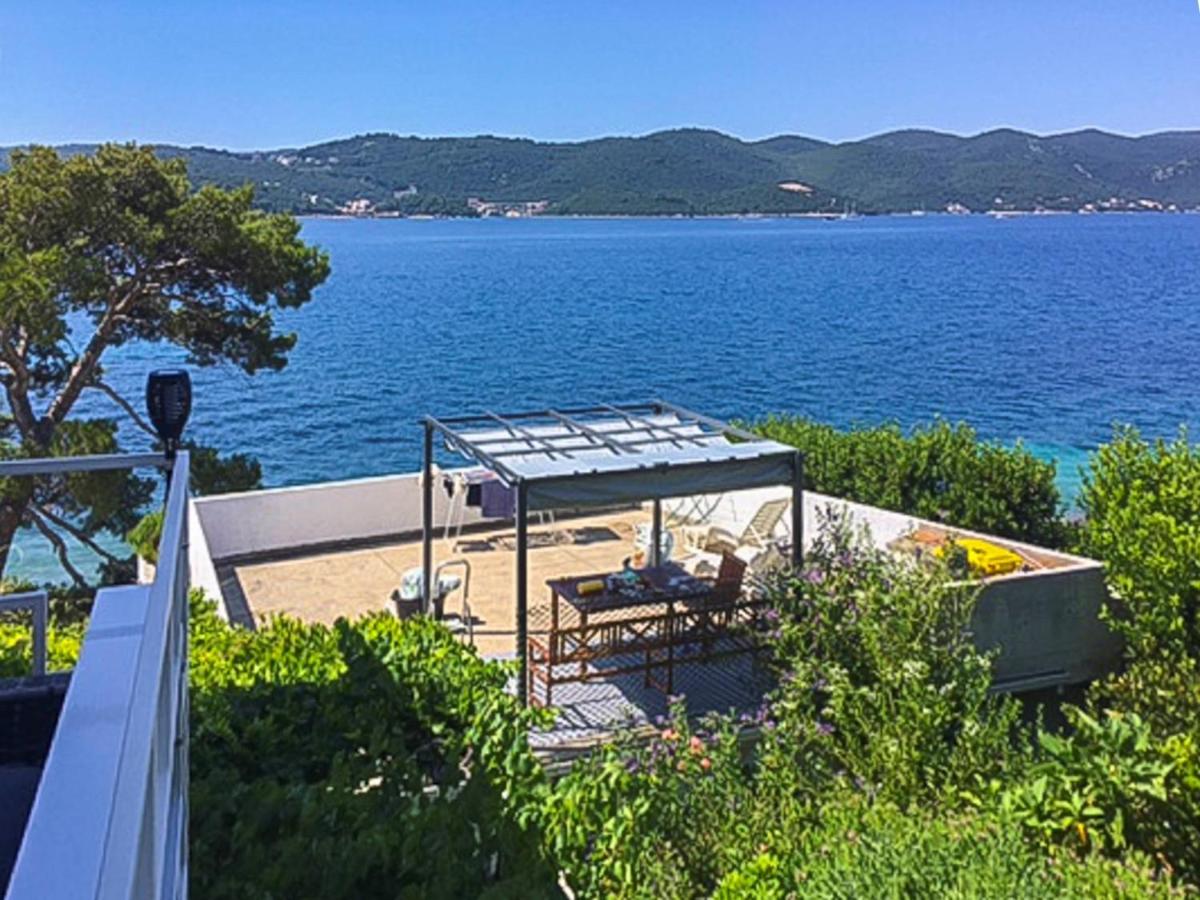 Apartment Mala Ponta - Kućište - Chambres d’hôtes Kučište