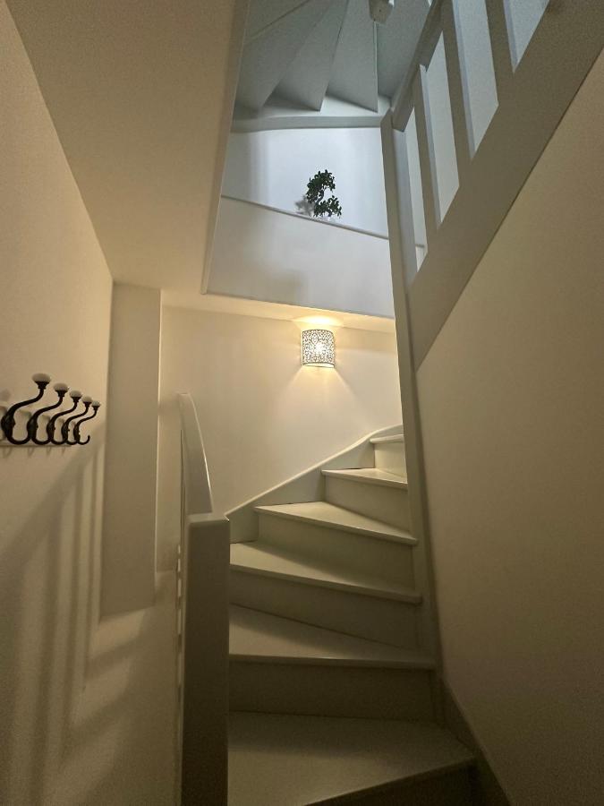 L'Olivier - Joli duplex au cœur du centre ville à 2 pas de la Rotonde Mirabeau et des allées Provençales - Chambres d’hôtes Aix-en-Provence