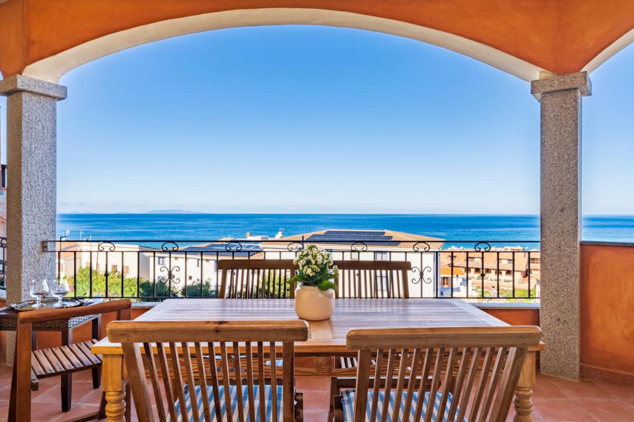 Marina, apartamento frente al mar - Chambres d’hôtes Castelsardo