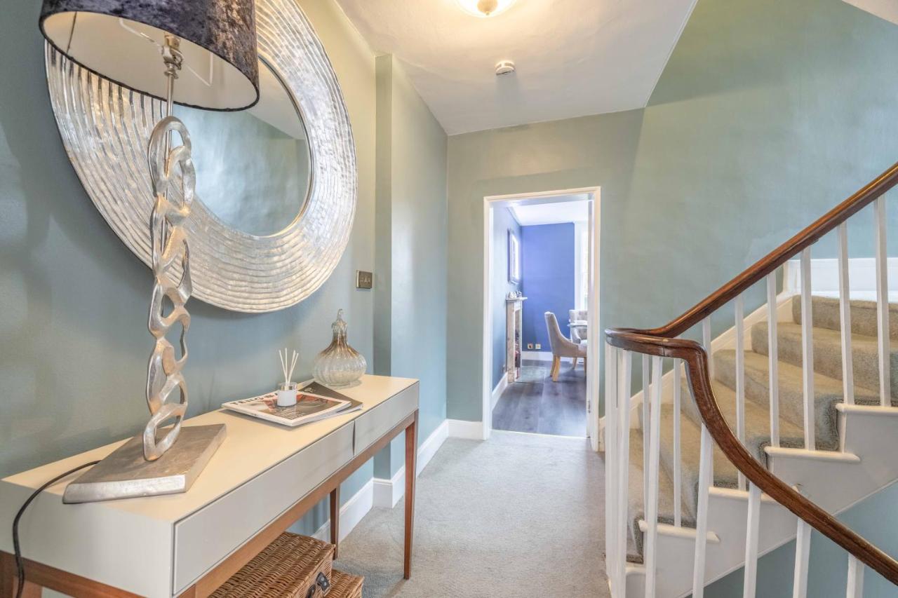 VIP Guard Views! 2 Bed Steps from Windsor Castle - B&B Windsor