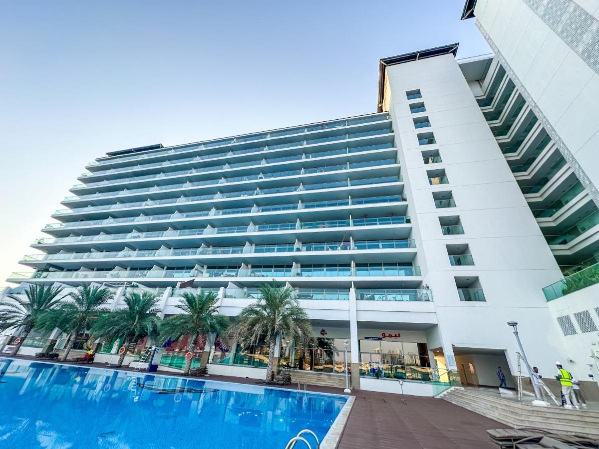 Azure Residences a Beachfront Getaway on Palm Jumeirah - Chambres d’hôtes