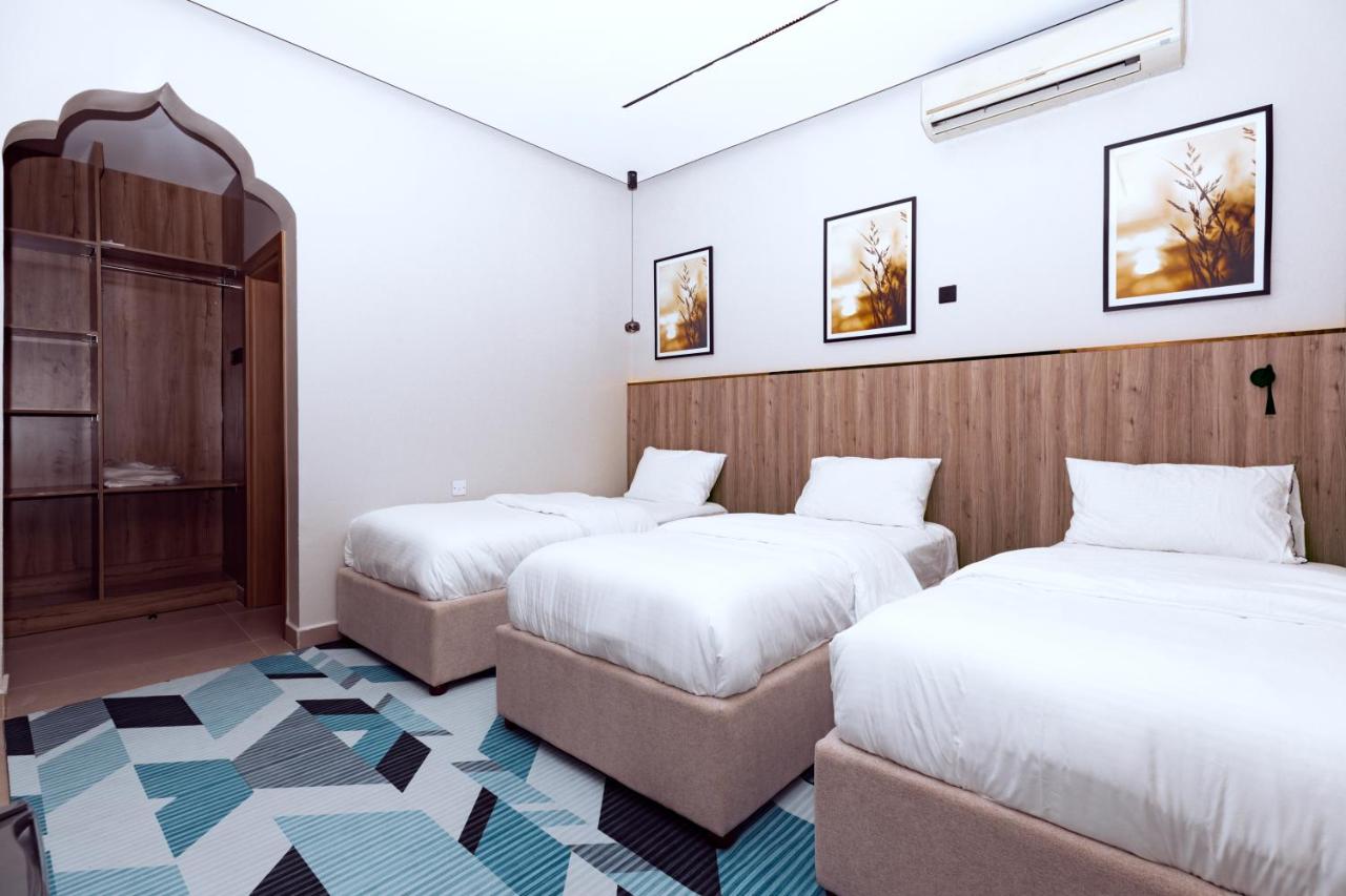 Triple Room with Bathroom
