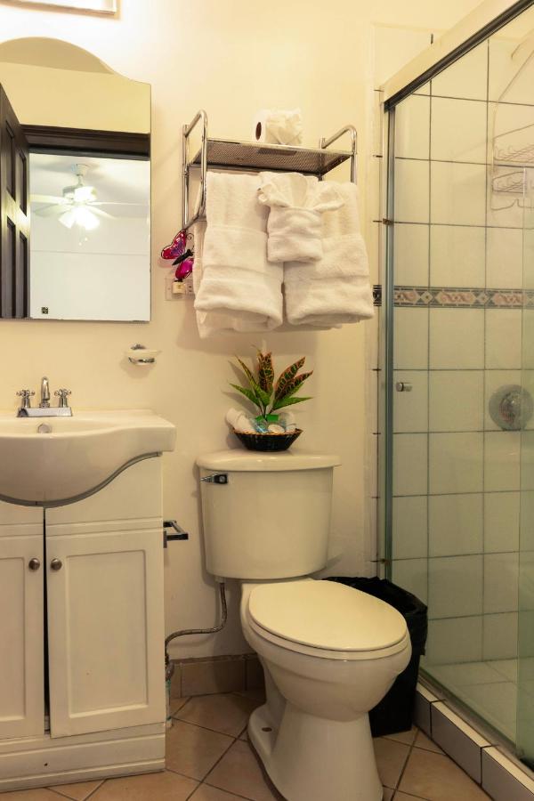 Queen Room - Disability Access