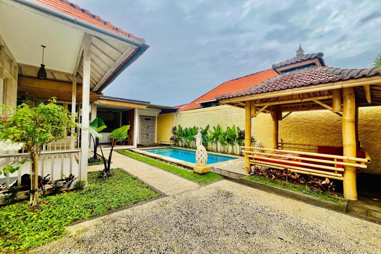 La Linda Villa Sanur - B&B