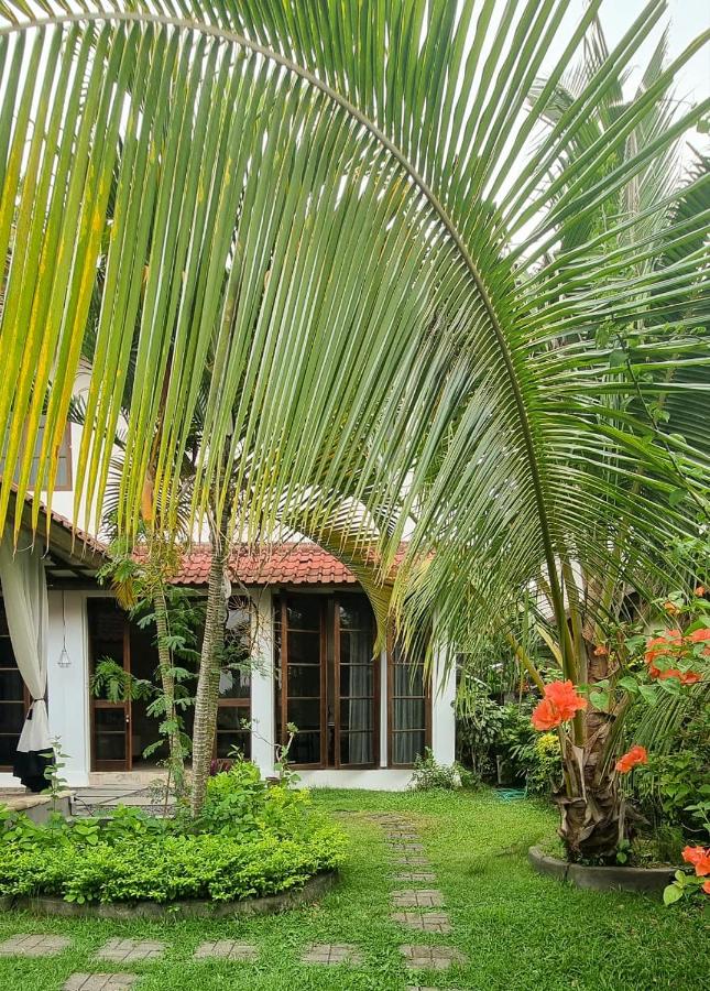Mumbul Villas by Adam Jyota Management - Bed and Breakfast Nusa Dua