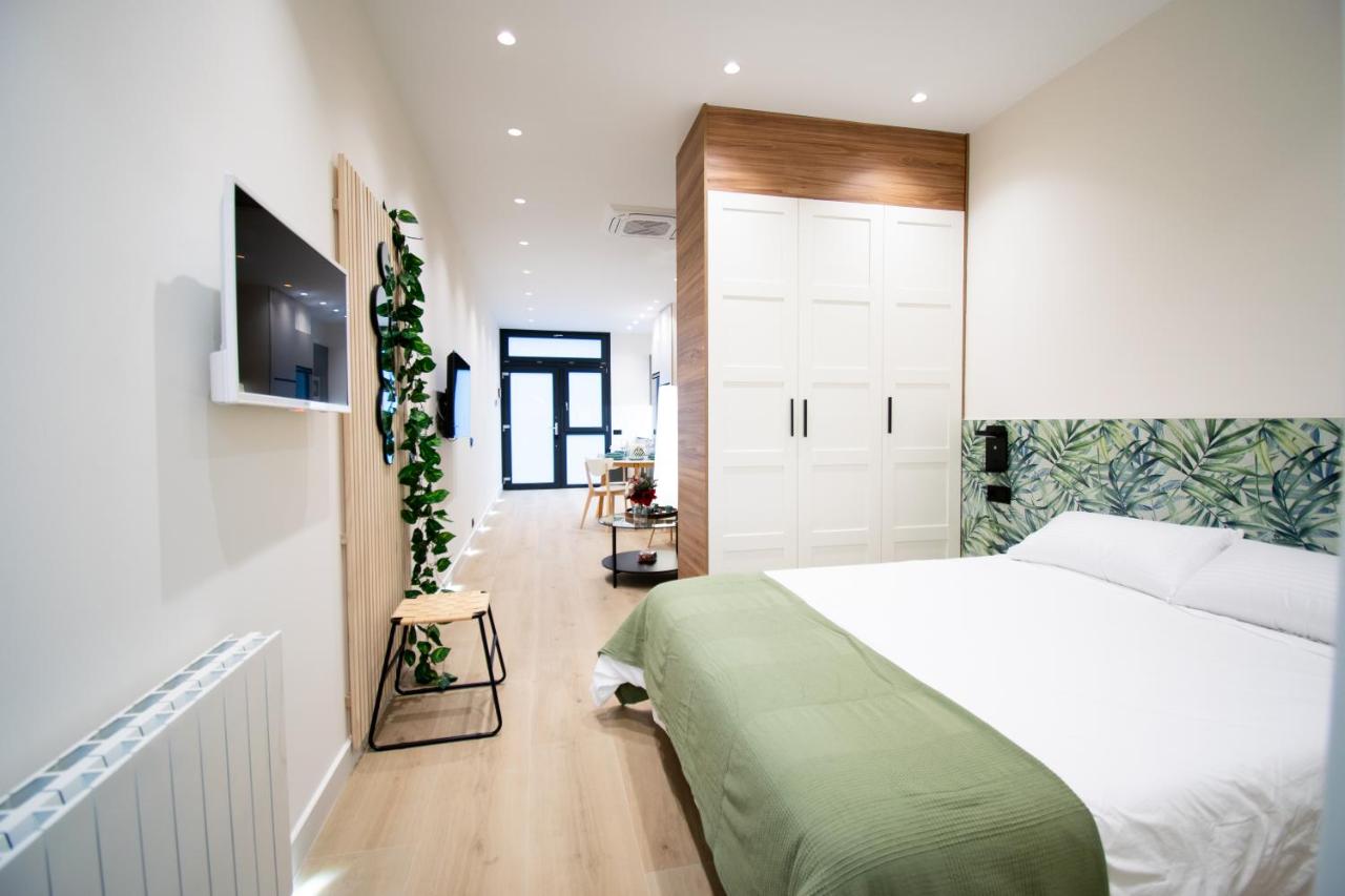 El Vino y sus Musas Industria - B&B Logroño