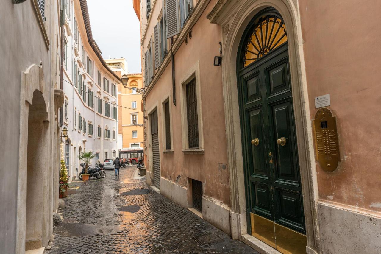 Margana Apartment - Maison D'art Collection - B&B Roma