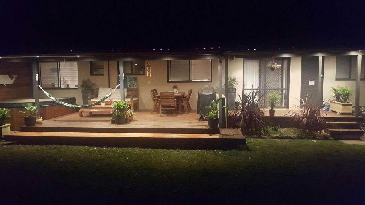 Migaloo Beach House - Ferienwohnung