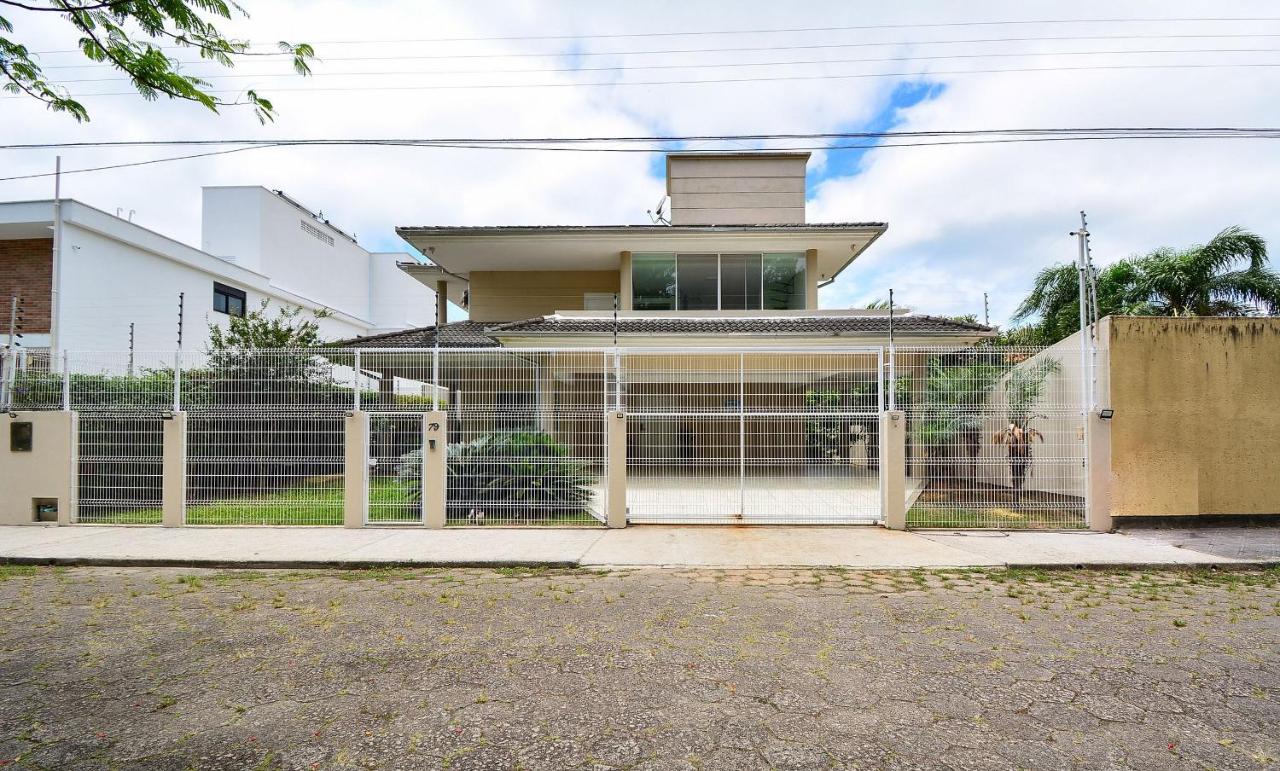 Casa na Barra da Lagoa a 500 metros do Mar - LDI003 - Bed and Breakfast Florianópolis