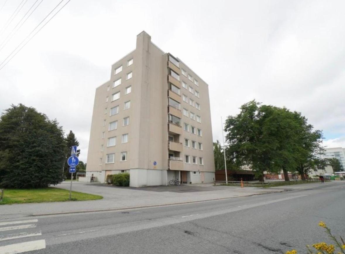 Nicely furnished apartment near centrum, free parking - Chambres d’hôtes