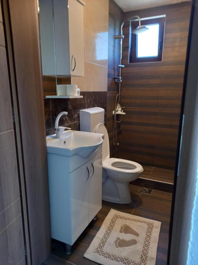 Deluxe Doppelzimmer (2 Erwachsene & 1 Kind)