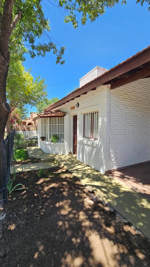 Casa TILO pileta exclusiva - B&B