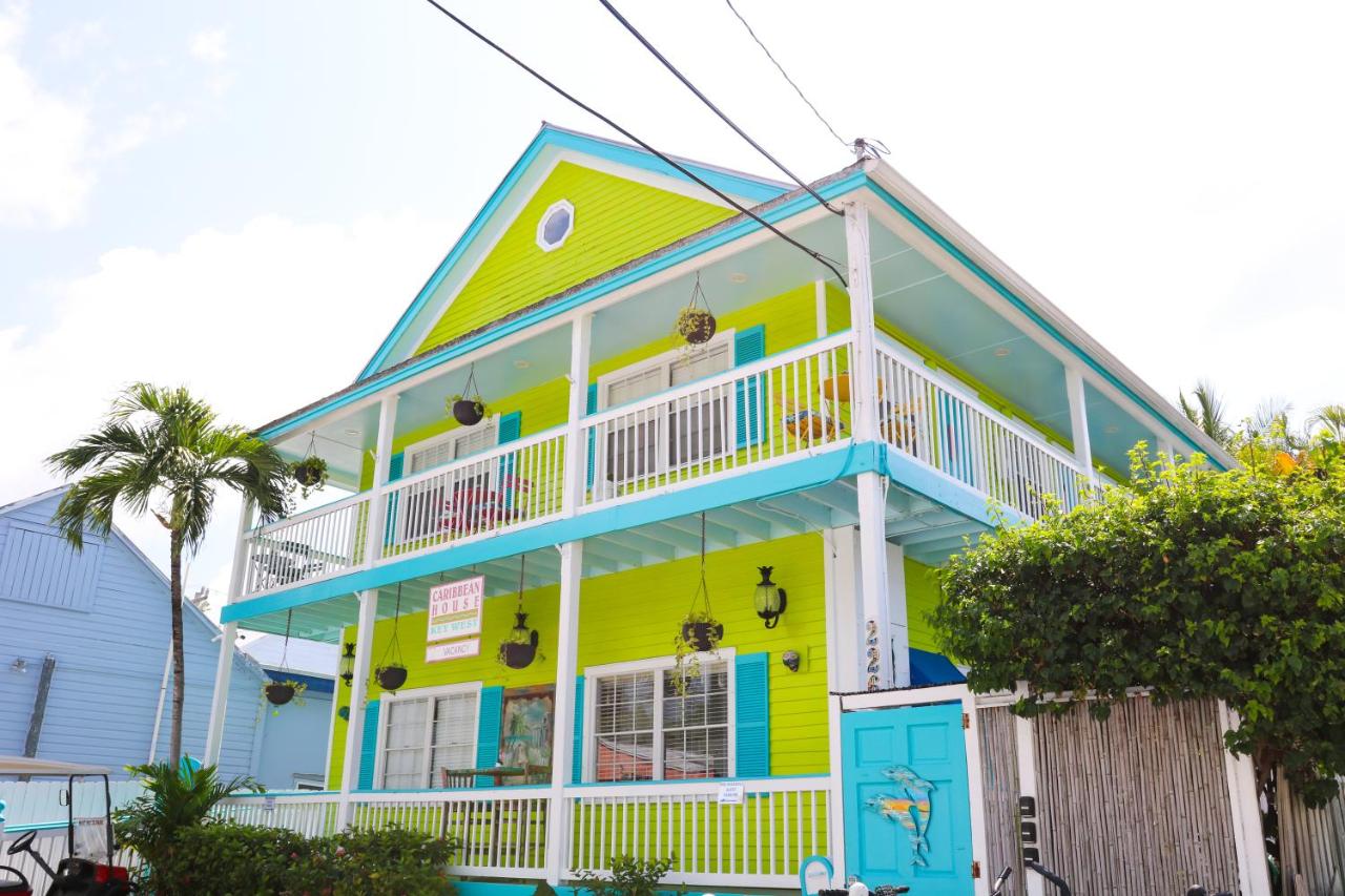 Caribbean House - B&B