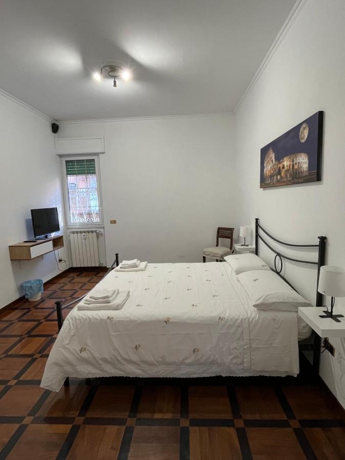 HOUSE BOCCEA Rome - B&B