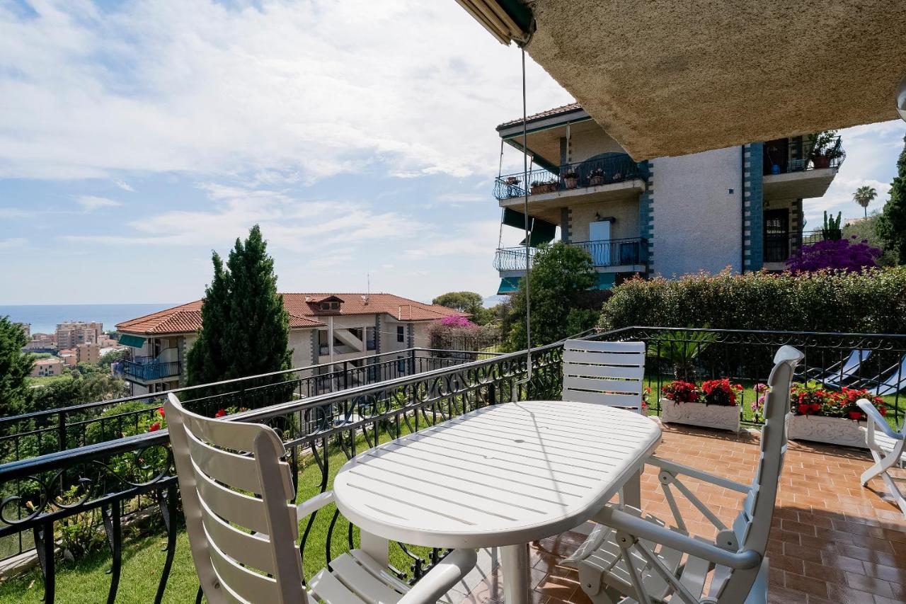 Conca Verde Apartments - Bed and Breakfast