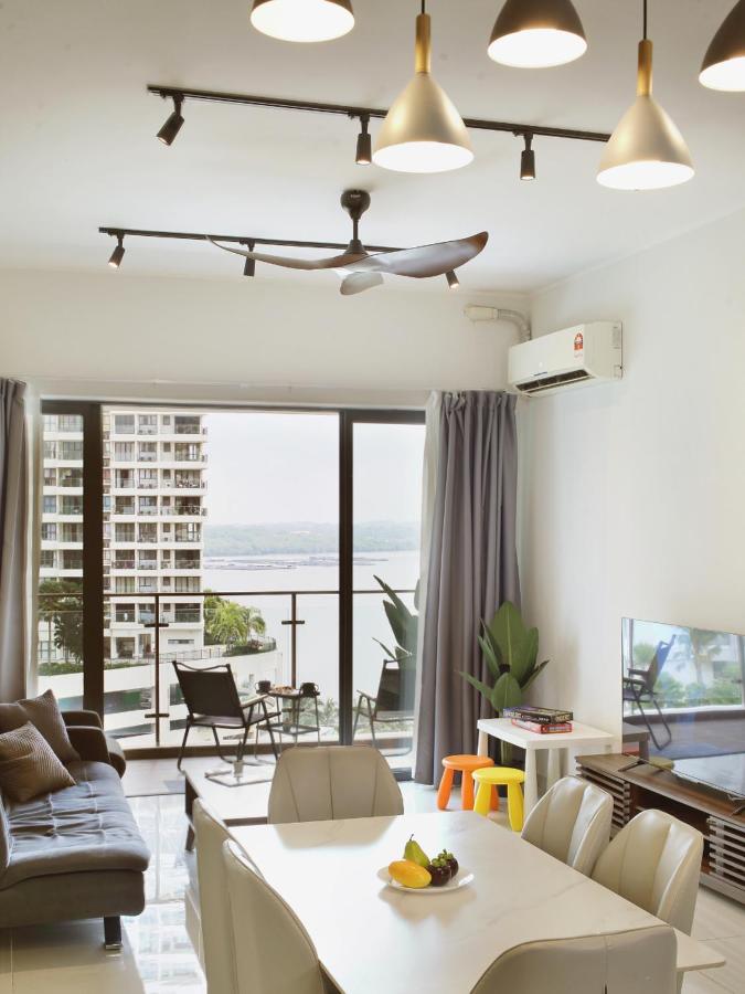Danga Bay 3BR - Secret Lounge - Netflix - Dryer - B&B