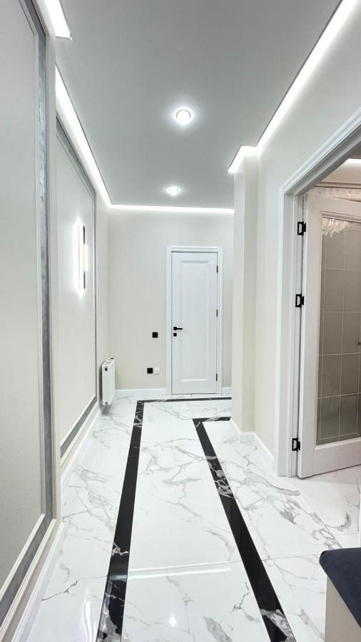 Уютные апартаменты в ЖК Landmark между Байтереком и Хан Шатыром - B&B Astana