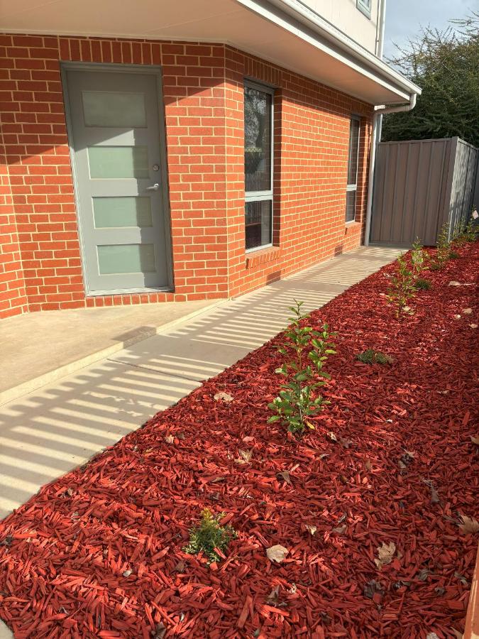 1 Lampe in the CBD - Bed and Breakfast Wagga Wagga