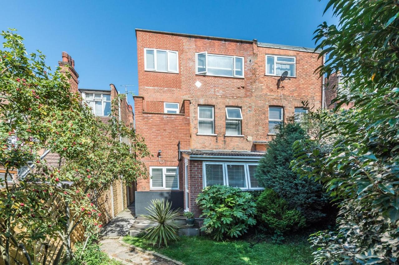 Stylish Apartment,12 Minutes tube to Oxford Street,central London,ac,free Wifi - B&B