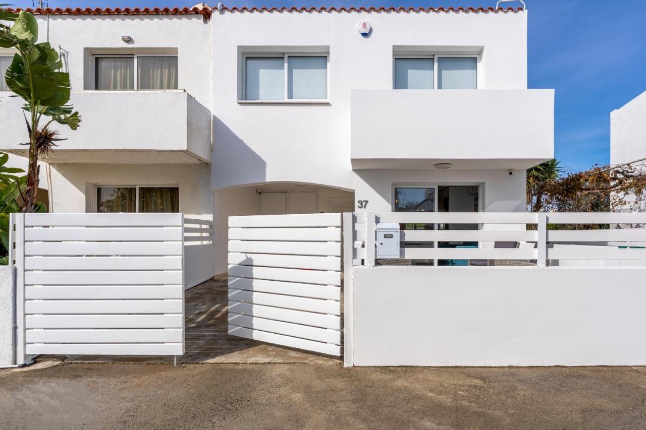 Pervolia Seaview Escape - B&B