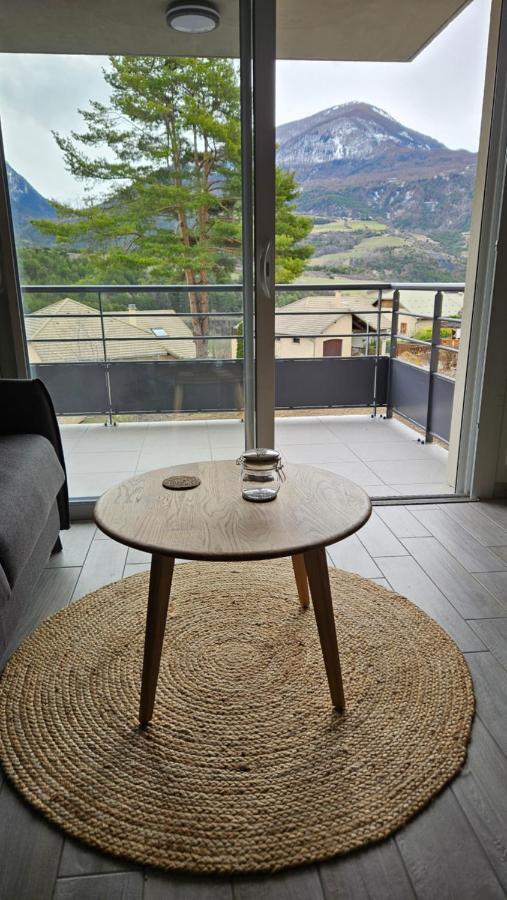 Confort face montagne - Ferienwohnung Embrun