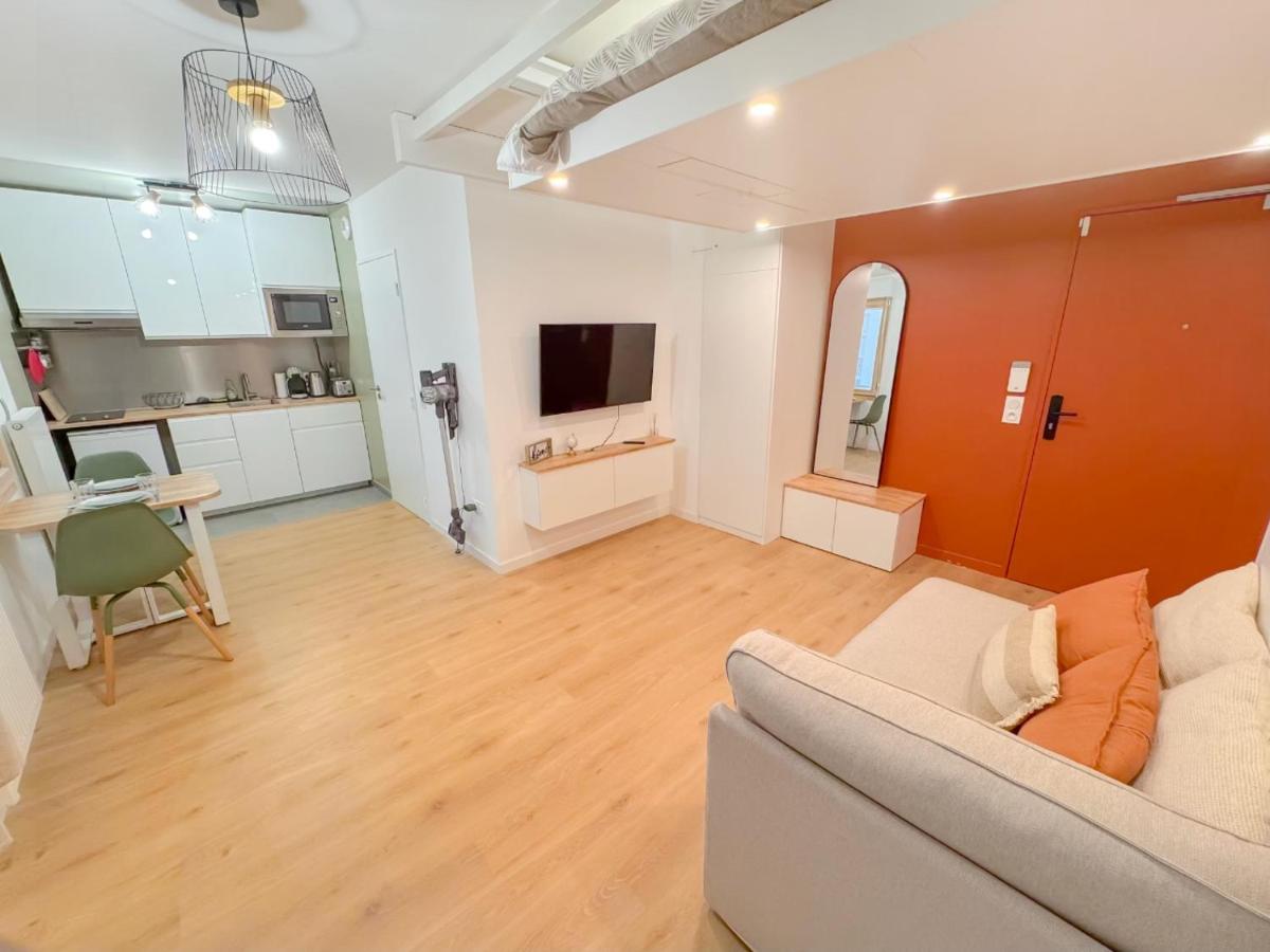 Grand studio neuf Bagneux proche transport métro 4 Paris - Bed and Breakfast