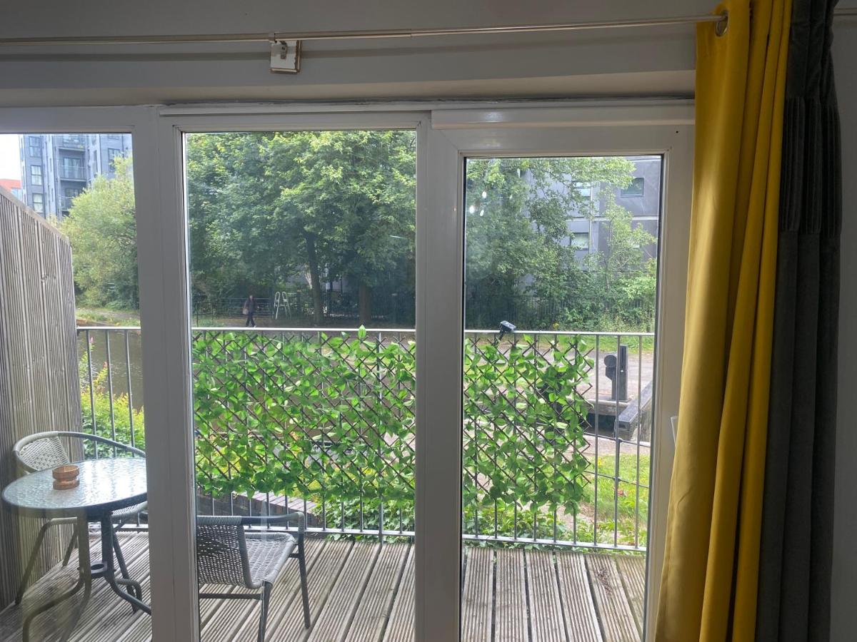 MCR-2bed2bathAptParkingLUX Canal - Bed and Breakfast Manchester