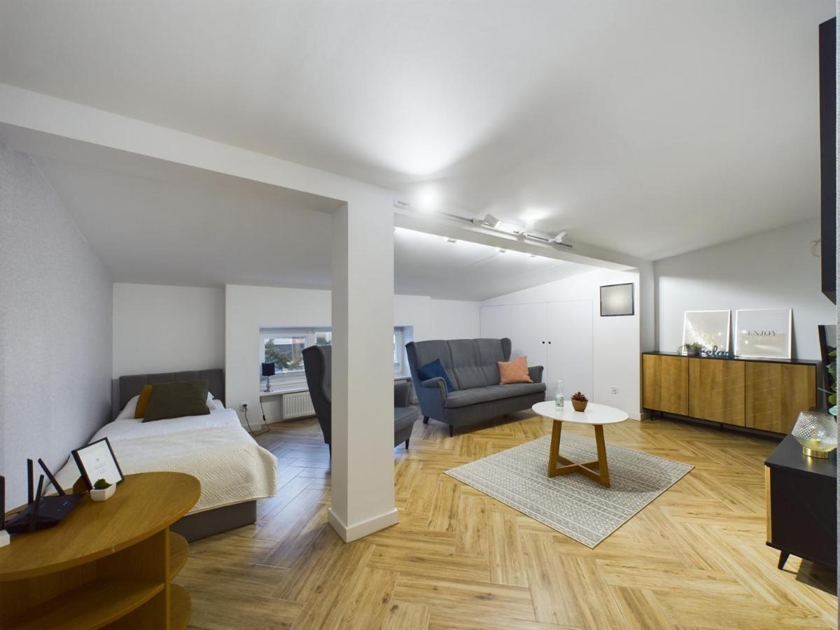 Warszawska 206 III Piętro - Ferienwohnung Radom