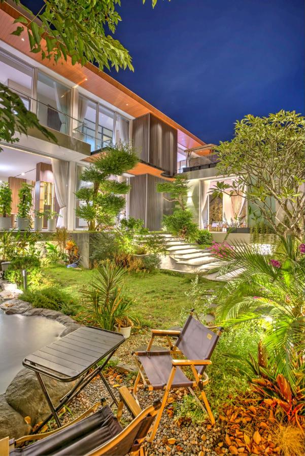 The Querencia Alma Luxury pool villa with Sauna - Free Pick up and Full AC - B&B