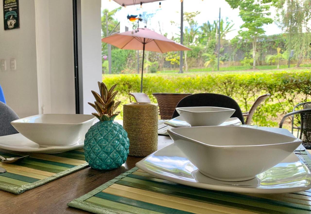 Apartamento eje cafetero Parque del cafe - B&B La Tebaida