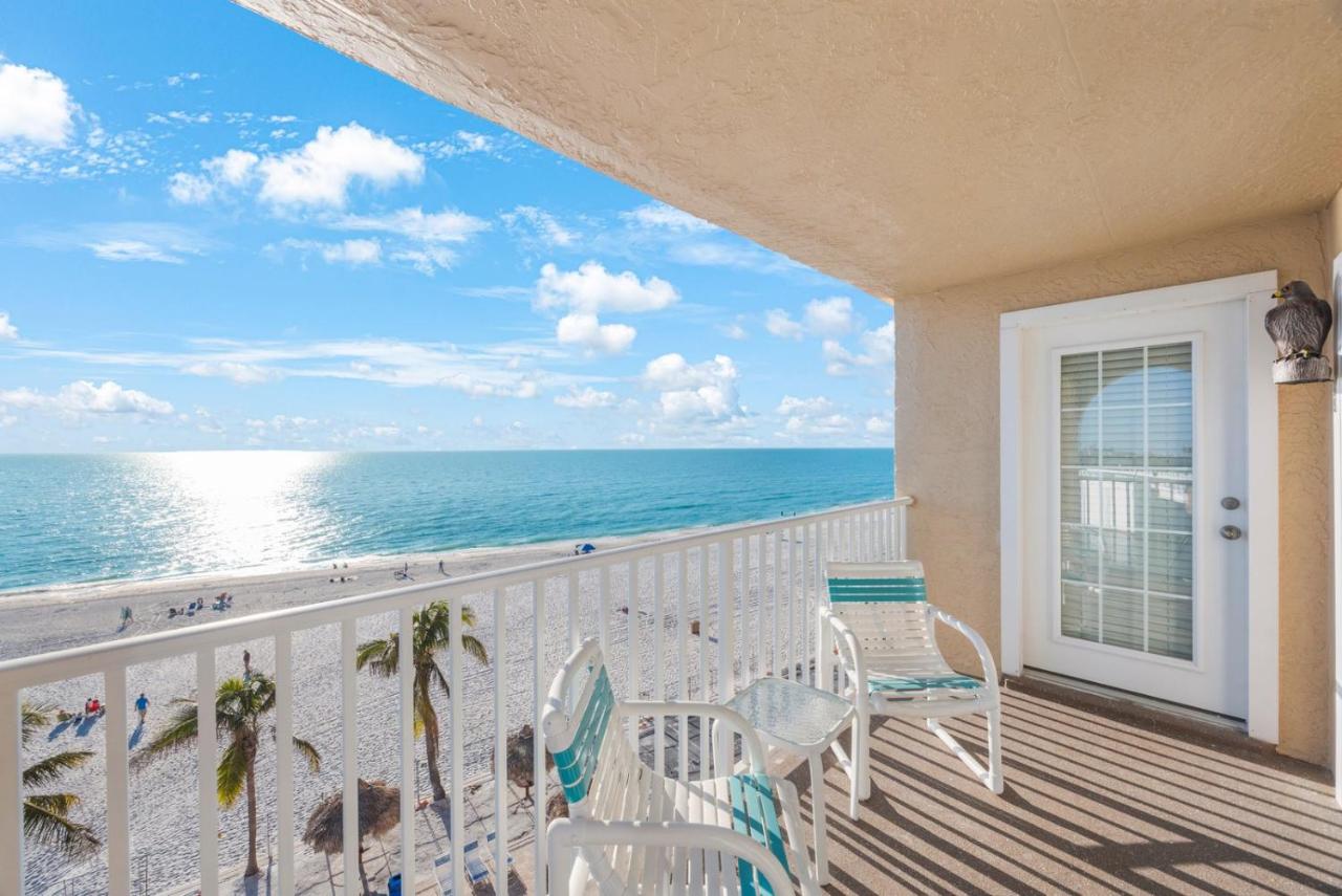 3b 2b Direct Beach Front Top Floor Corner - Chambres d'hôtes St. Pete Beach