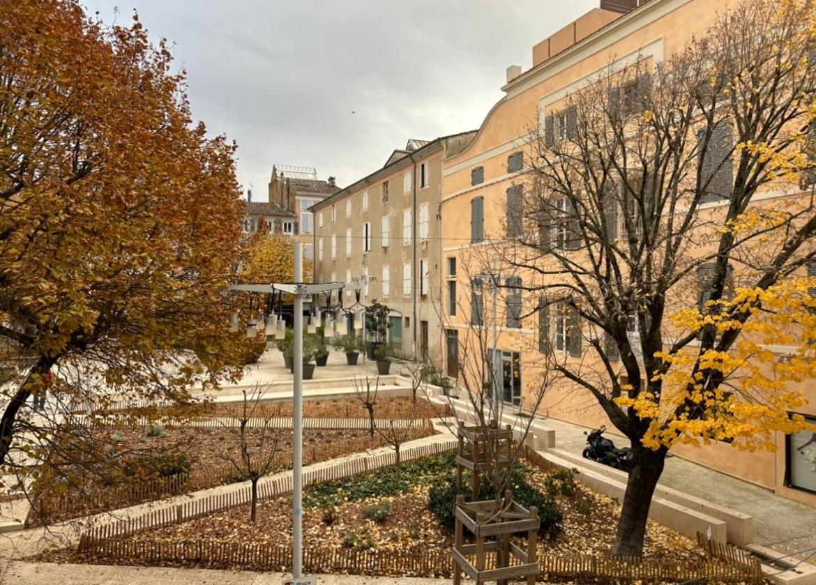Appartement spacieux en centre ville - B&B