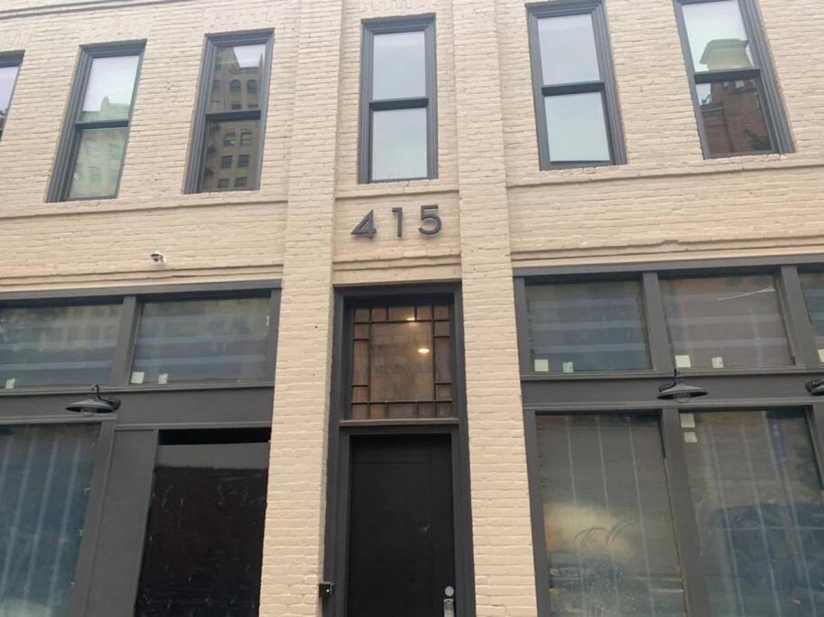 Walkable Downtown Loft with King Bed & Self Check in - Chambres d’hôtes Spokane