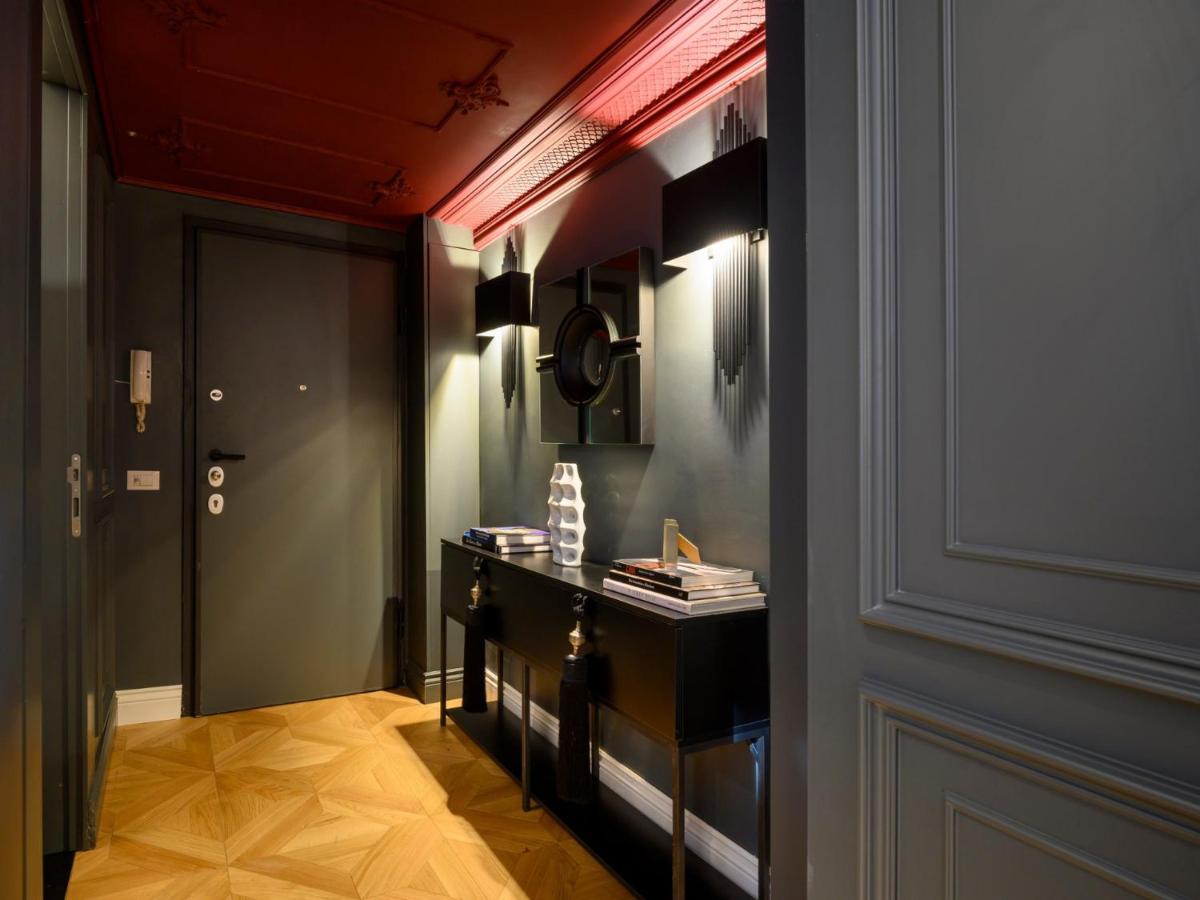 The Best Rent - Luxury one-bedroom apartment in the historic Milan center - Chambres d'hôtes Milan