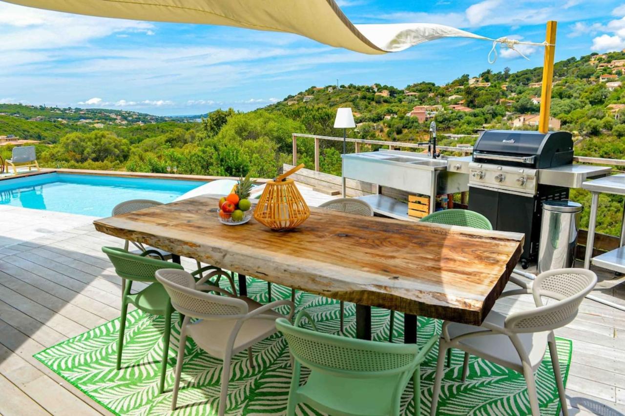 Sandrine - Villa Terrace Pool - by TGB - B&B