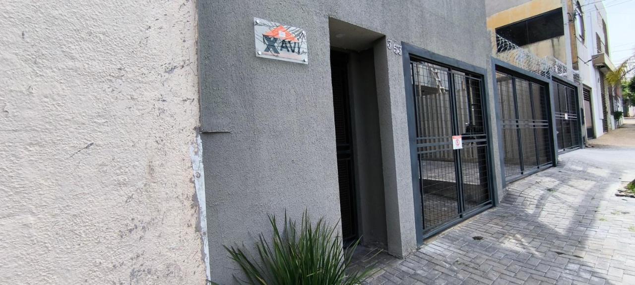 Xavi Studio - Proximo ao Boulevard Shopping, Av Nacoes Unidas e Nuno de Assis. - Bed and Breakfast