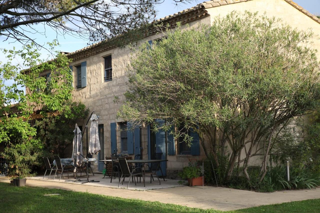 La Camargue Appartment mit Pool - B&B Aigues-Mortes