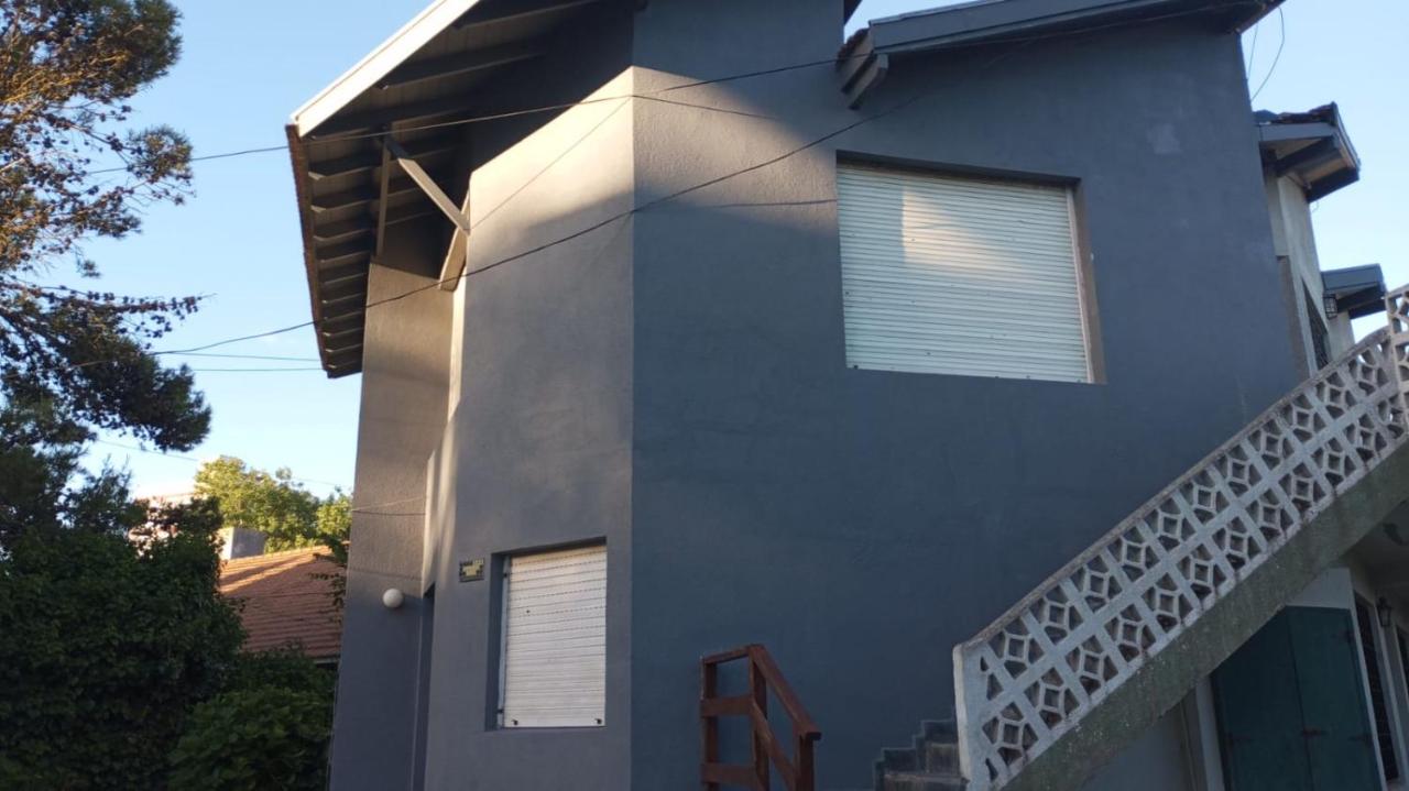 Edificio Leo - Ferienwohnung Villa Gesell