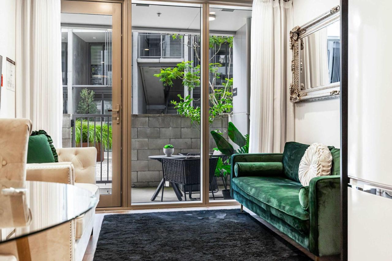 Stylish 1 bedroom with Office Area - B&B Auckland