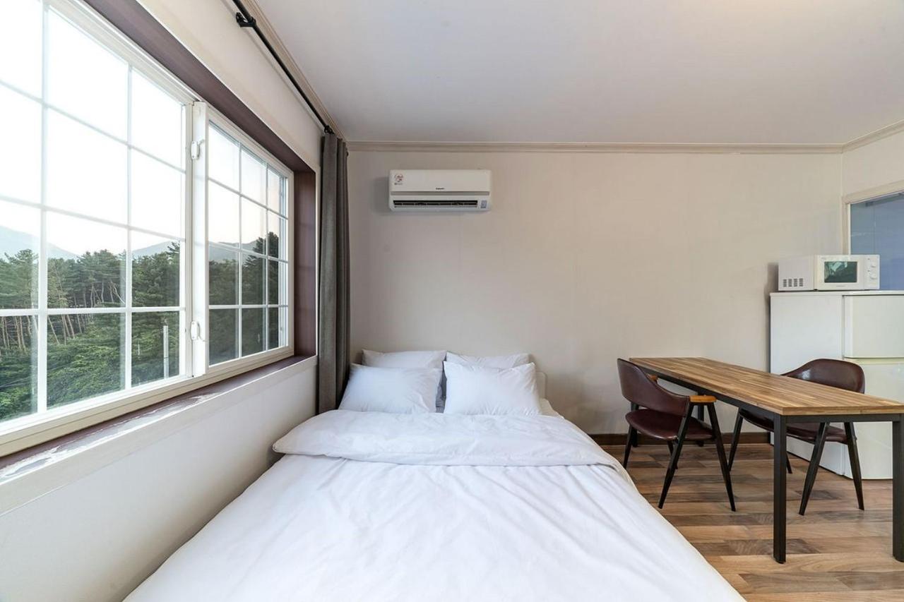 Doppelzimmer 5
