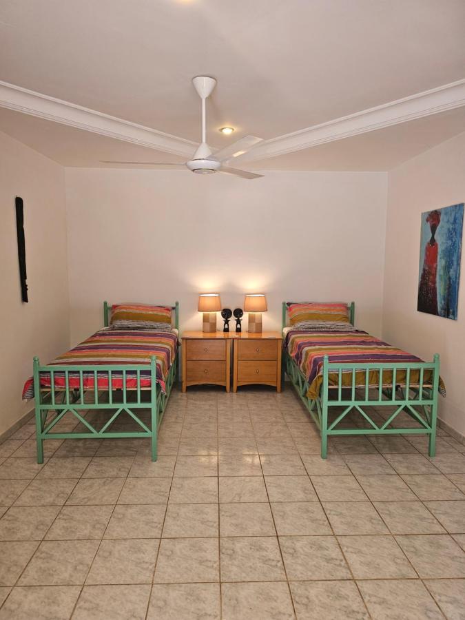 Chambre Double ou Lits Jumeaux Deluxe – Vue sur Jardin