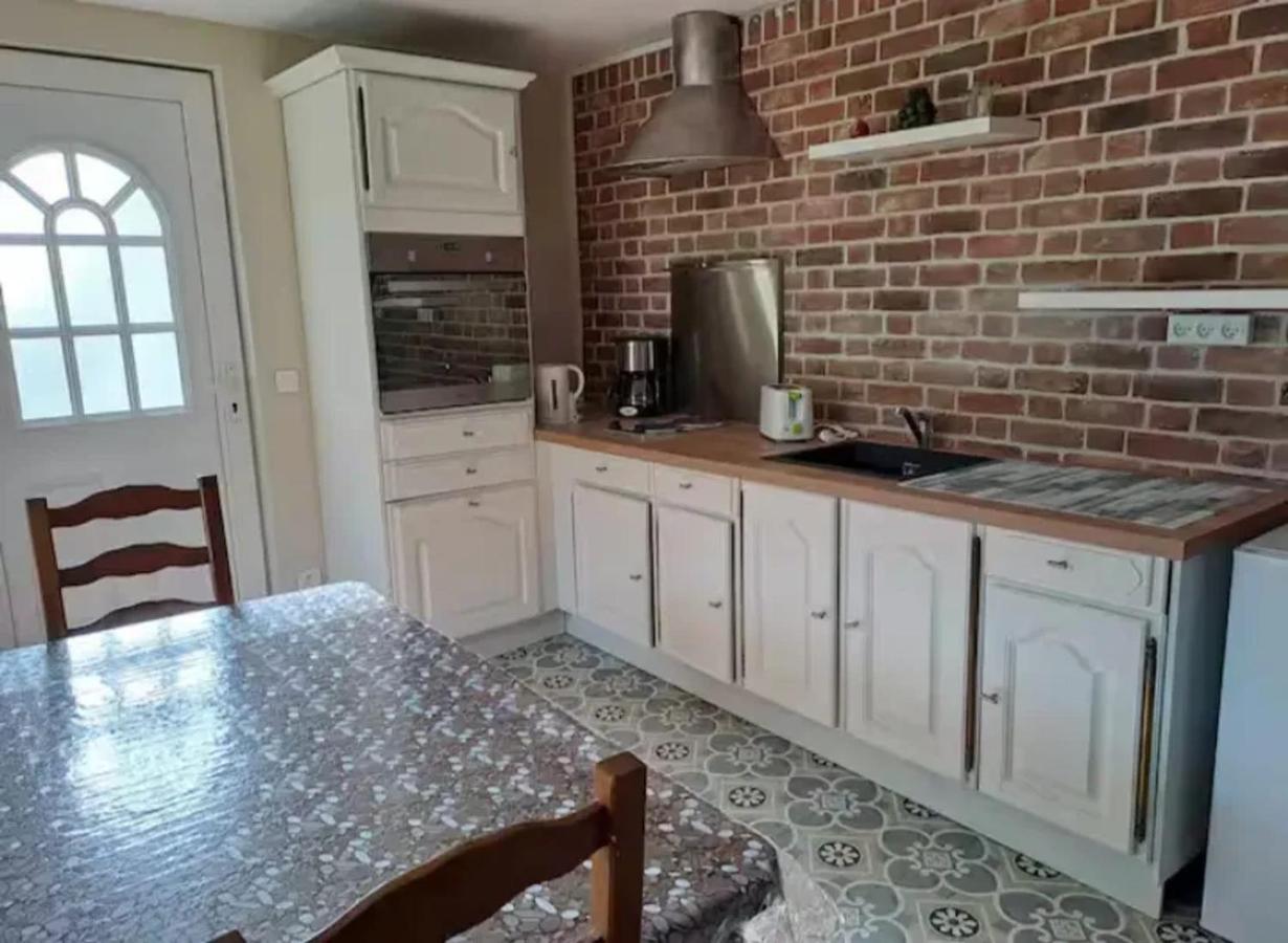 Maison charmante à Audignies, 50 m² avec jardin clôturé. - Chambres d’hôtes Mecquignies