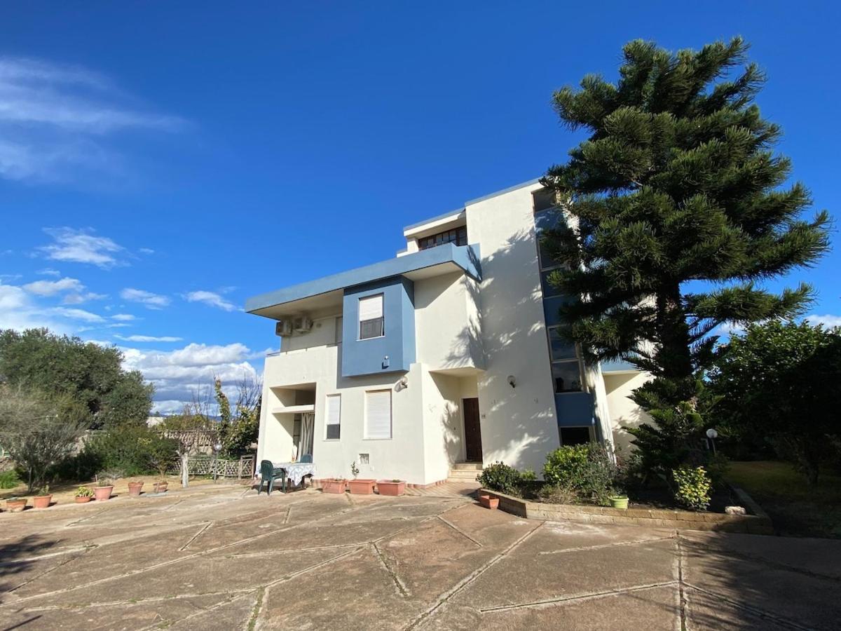 Big Beach Villa S Andrea- Privat Parking-Netflix-Self Ck -450m From the beach - Ferienwohnung