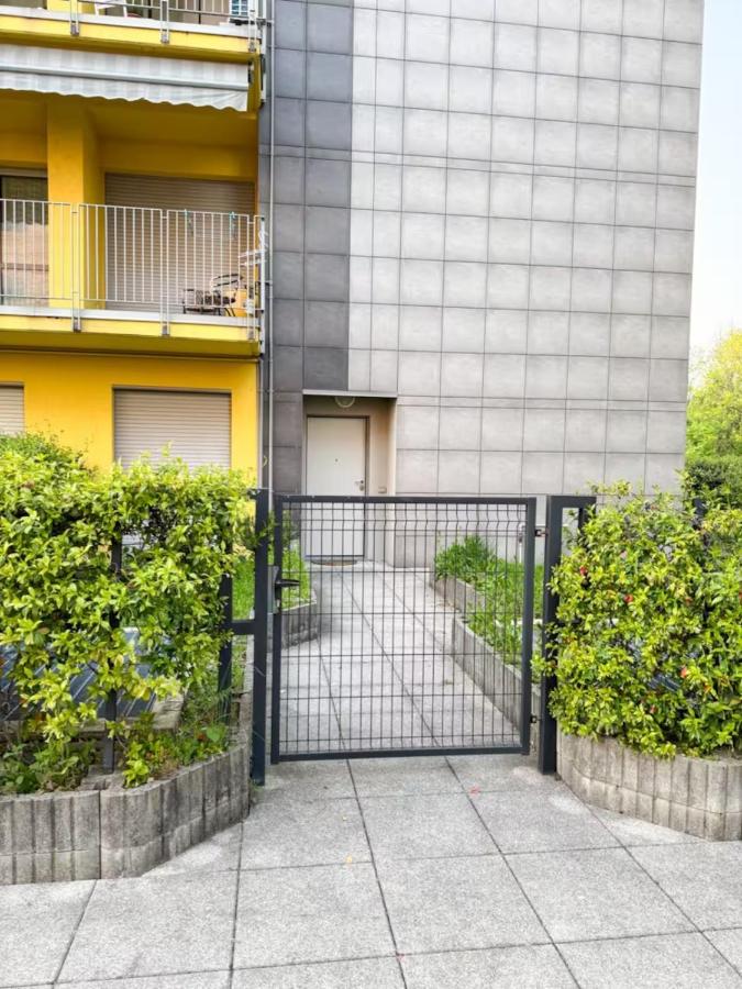 Two-room Apartment with garden and parking - Ferienwohnung