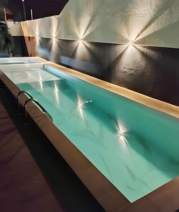 Casa encantadora com Piscina,Prainha e SPA - B&B