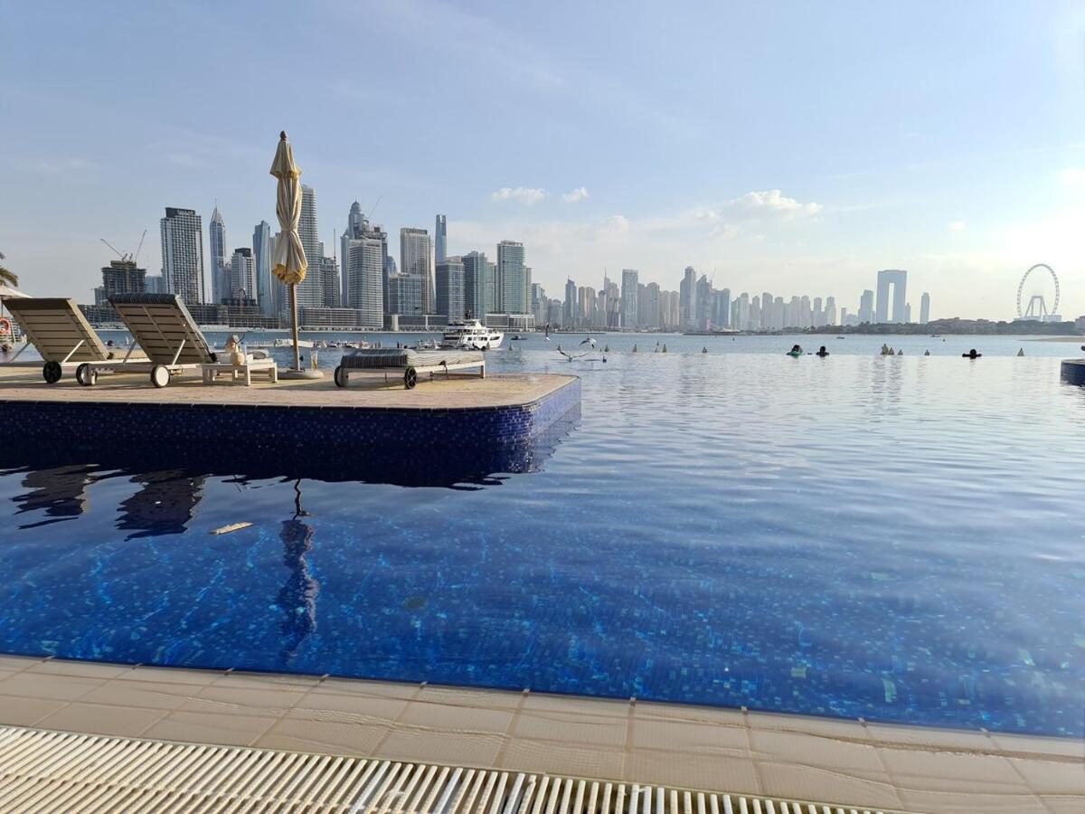 Beachfront apartment in Oceana Residence, Palm Jumeirah - Ferienwohnung Dubai