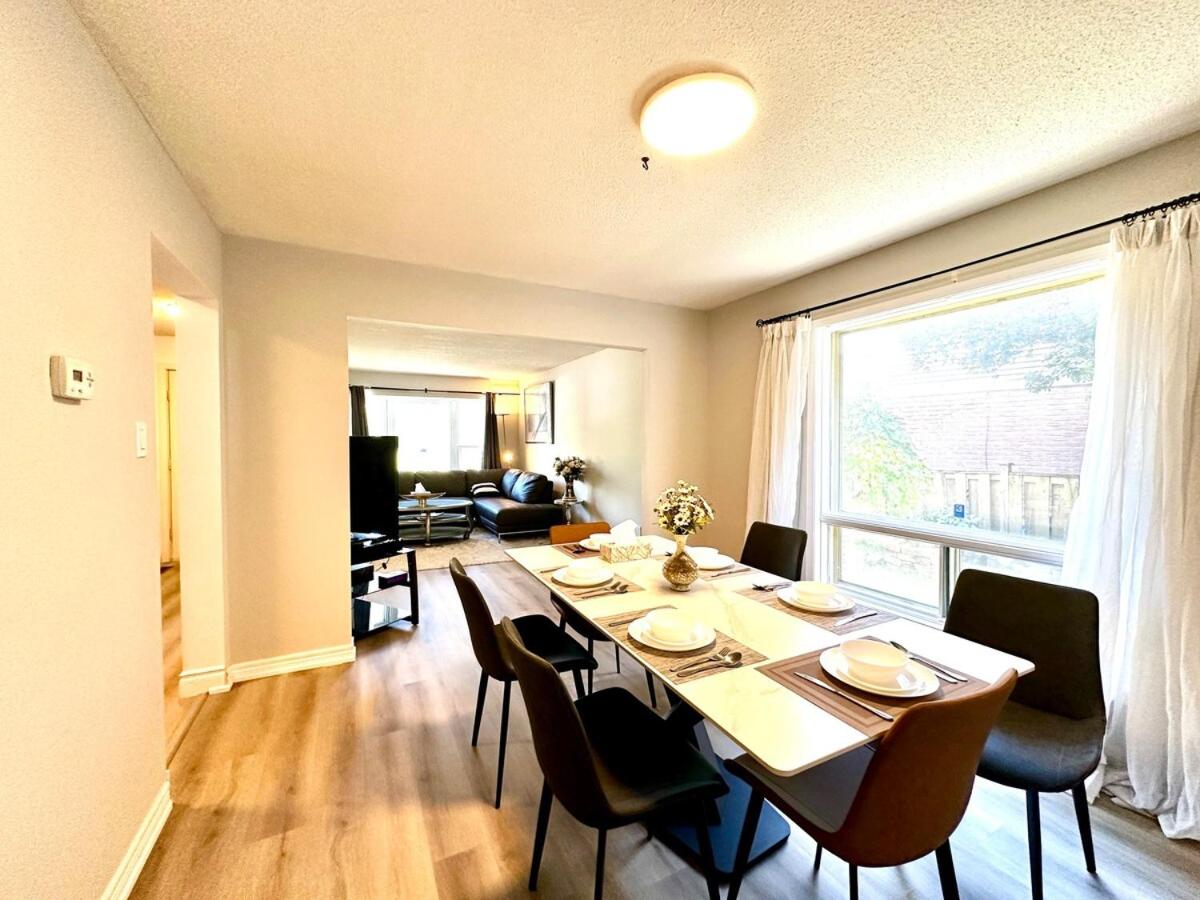 Cozy and spacious vacation home in Toronto - Bed and Breakfast