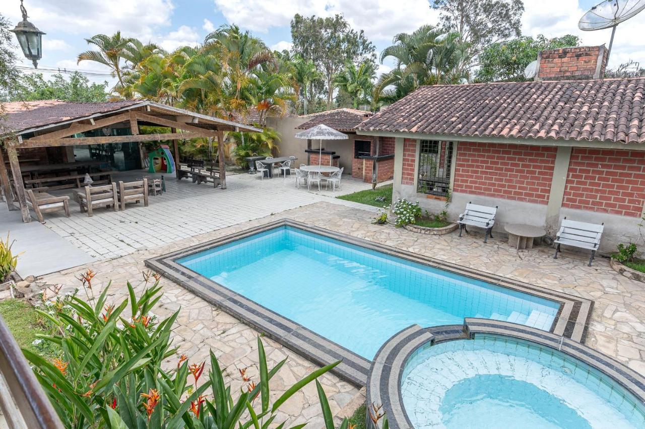 Bela Casa 3 Suítes Gravatá-Piscina no Cond-104D - B&B