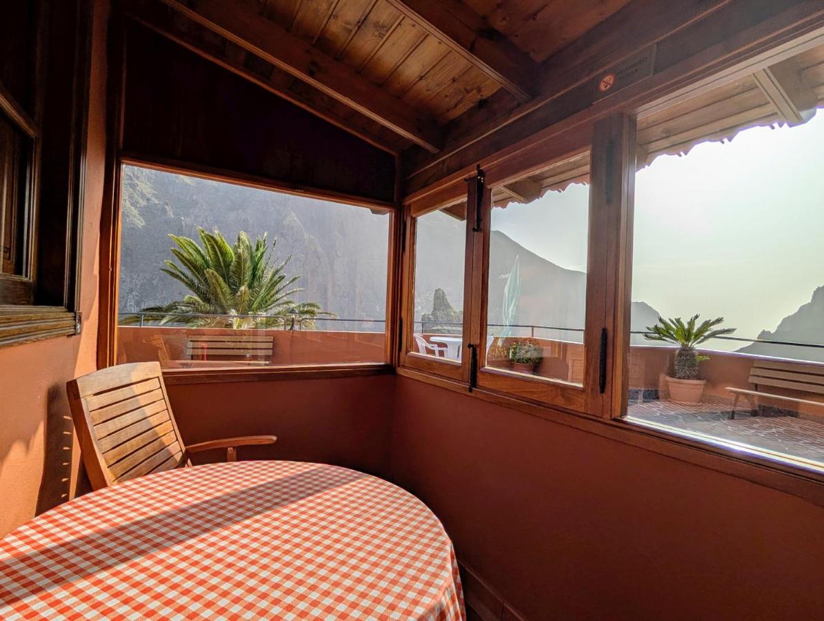 One-Bedroom House Mountain view 