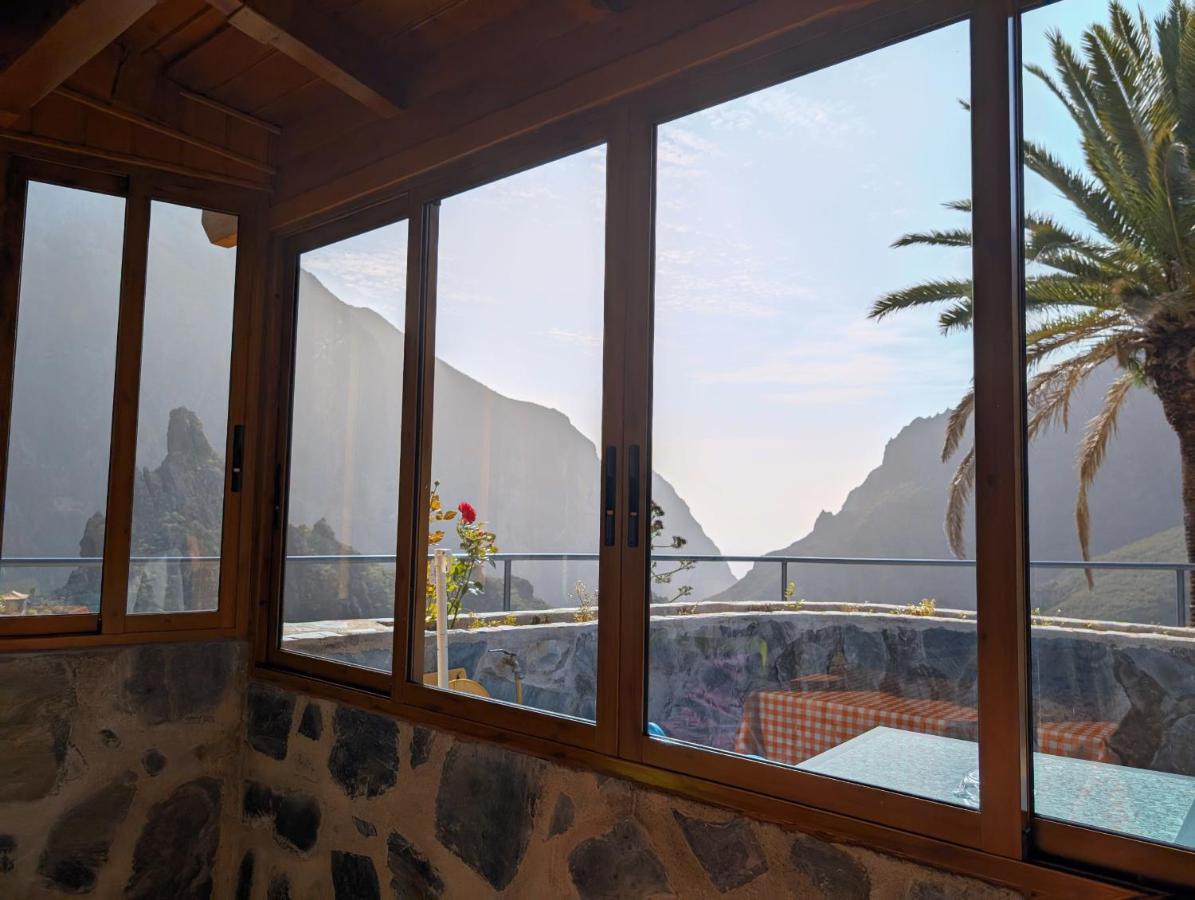 One-Bedroom House with Terrace